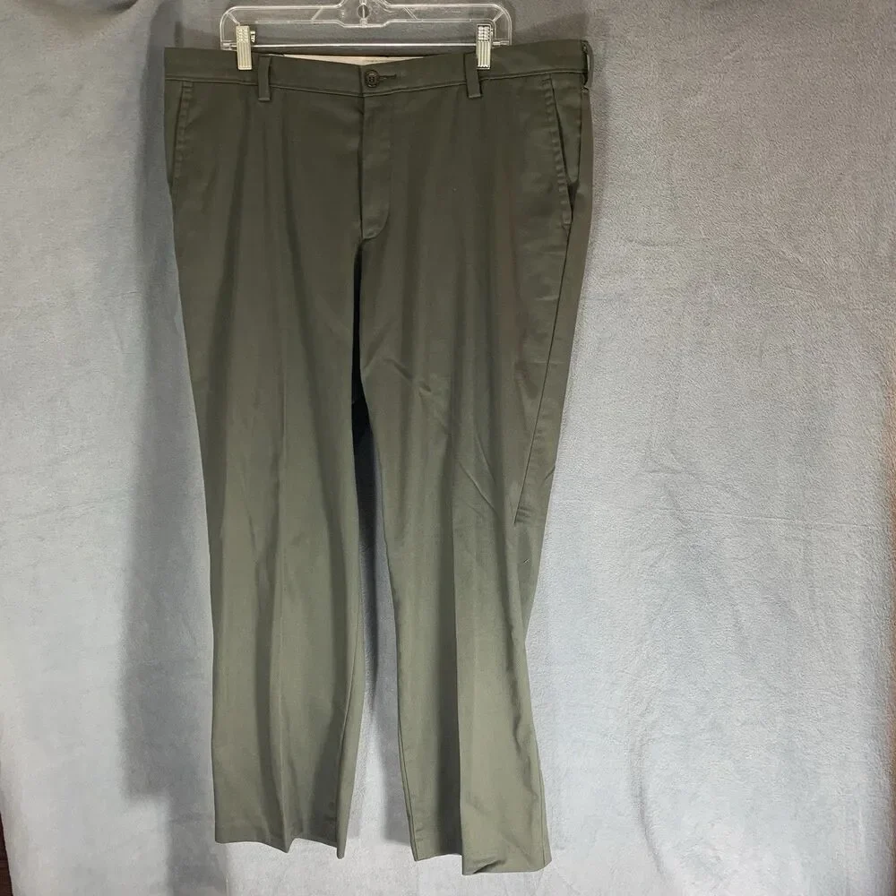 Dockers Pants Men 40x32 Dark Gray Straight Fit Business Casual Church Wedding